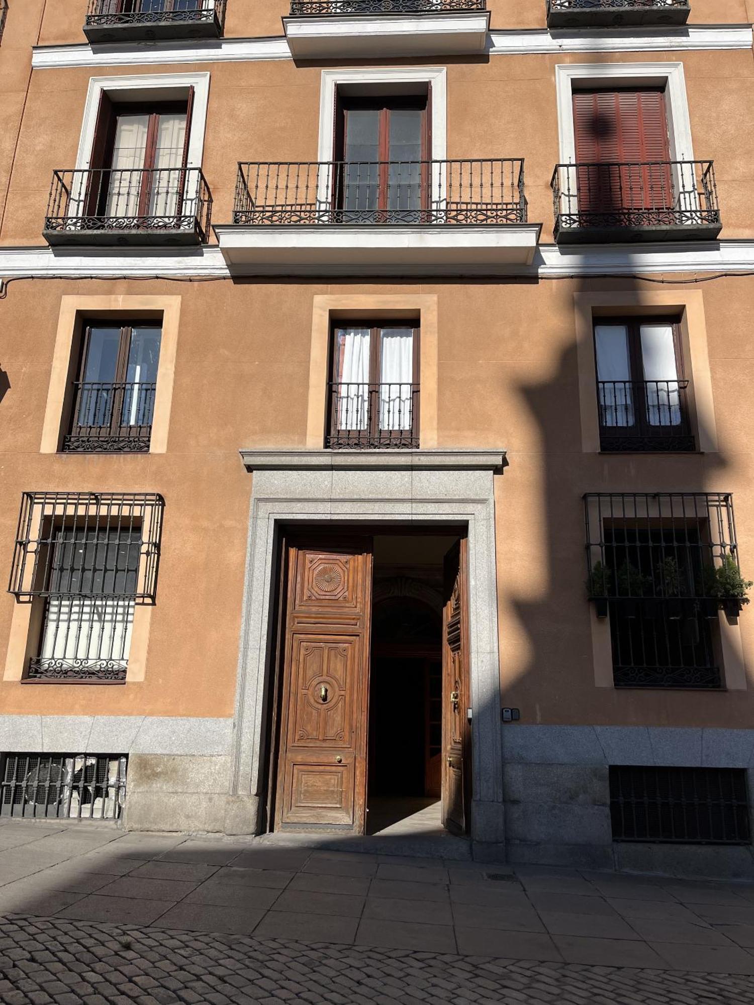 Dplace To Be - Exclusive Apartments In Historic Center 마드리드 외부 사진